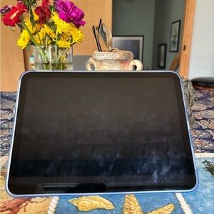 Apple iPad 10th generation
